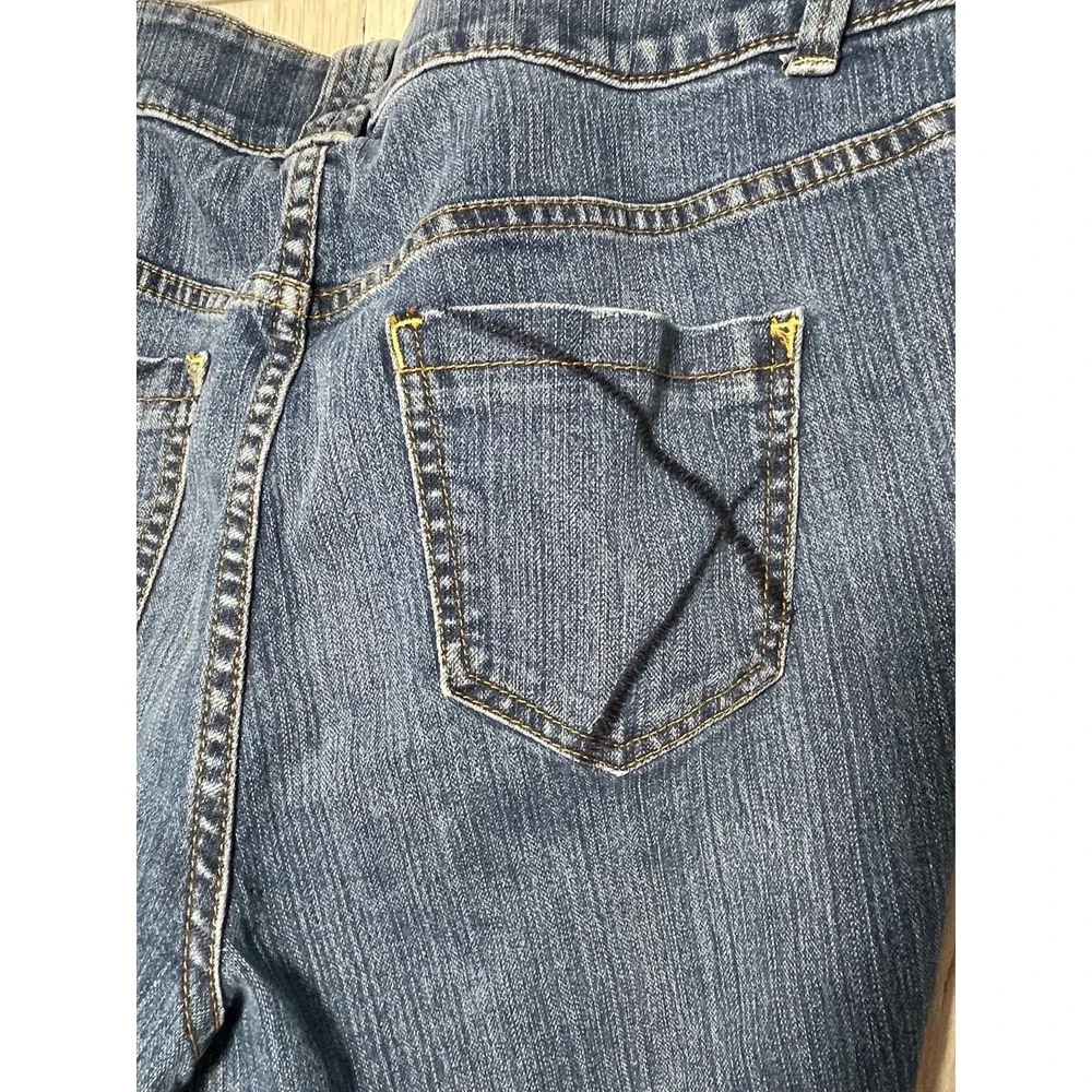 Womens Lane Bryant Tighter Tummy Tech. Embroided Bootcut Denim Plus Size 16 Peti - Picture 3 of 7